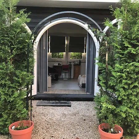 The Gentle Arch Schiphol Amsterdam